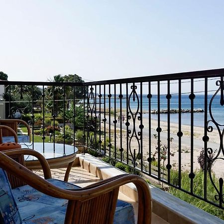 Lemon Beach Front Apartment, Nikiti ภายนอก รูปภาพ