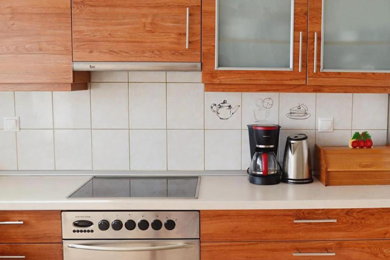 Lemon Beach Front Apartment, Nikiti ภายนอก รูปภาพ