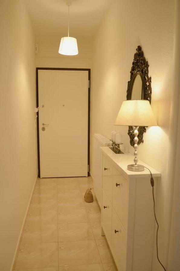 Lemon Beach Front Apartment, Nikiti ภายนอก รูปภาพ